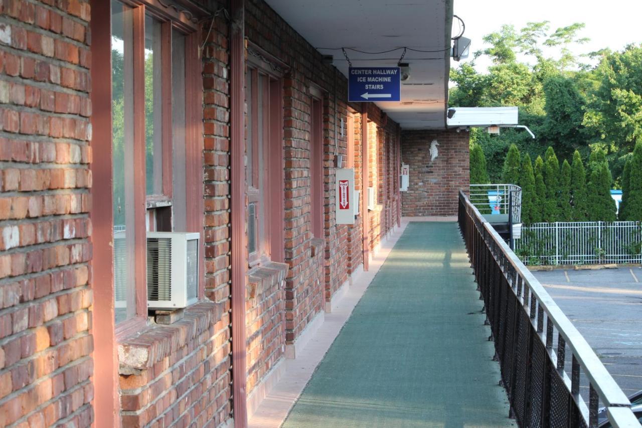 Locust Valley Tides Inn At Stehli Beach מראה חיצוני תמונה